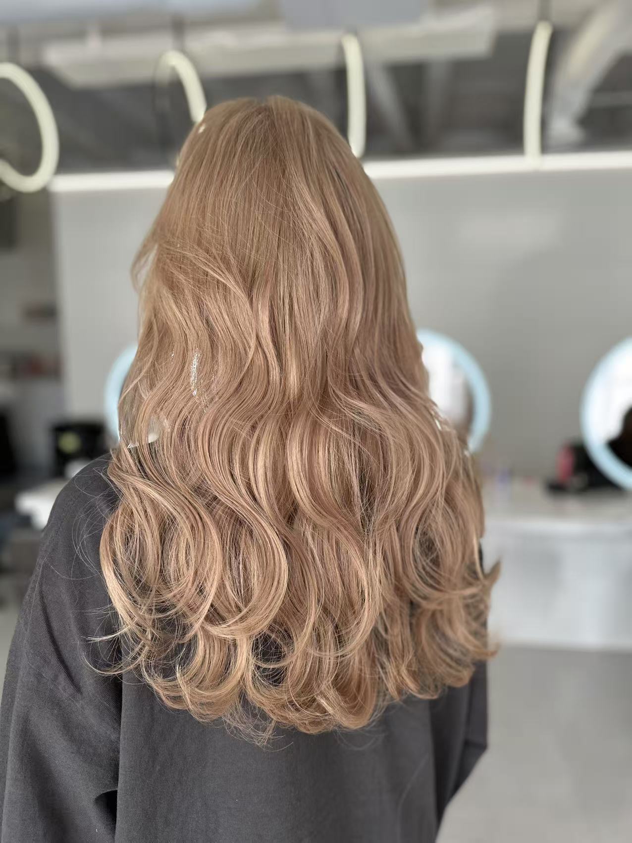 Honey gloss waves · Balayage
